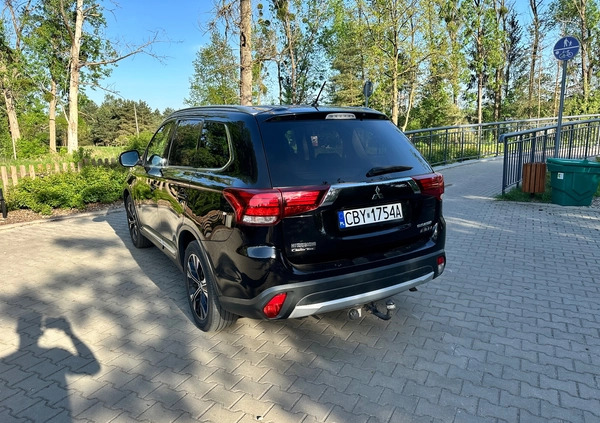 Mitsubishi Outlander cena 59900 przebieg: 75895, rok produkcji 2016 z Bydgoszcz małe 191